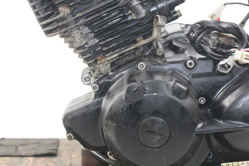 photo de ENGINE YAMAHA TW 125 (1998 - 2002) - Surface and material condition