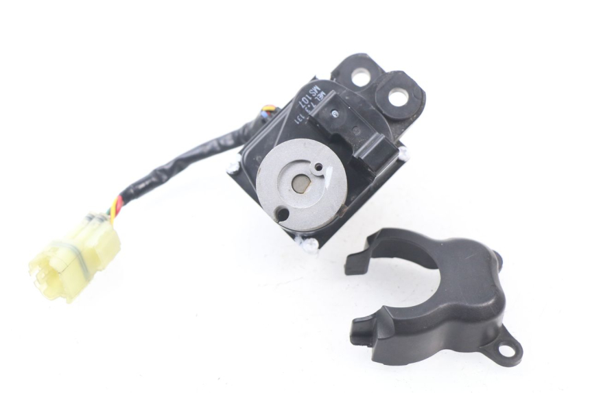 photo de EXHAUST VALVE ENGINE HONDA CBR RR FIREBLADE 1000 (2006 - 2007) - Main view