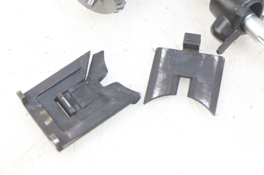 photo de EXHAUST VALVE ENGINE KAWASAKI KX 85 (2001 - 2013) - Markings and original references