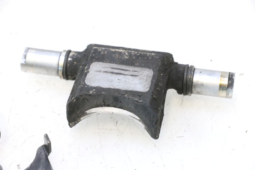 photo de EXHAUST VALVE ENGINE HUSABERG TE 250 (2011 - 2014) - Fixing points details