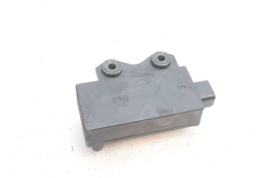 photo de EXHAUST VALVE ENGINE YAMAHA YZF R6 600 (2008 - 2009) - Technical close-up