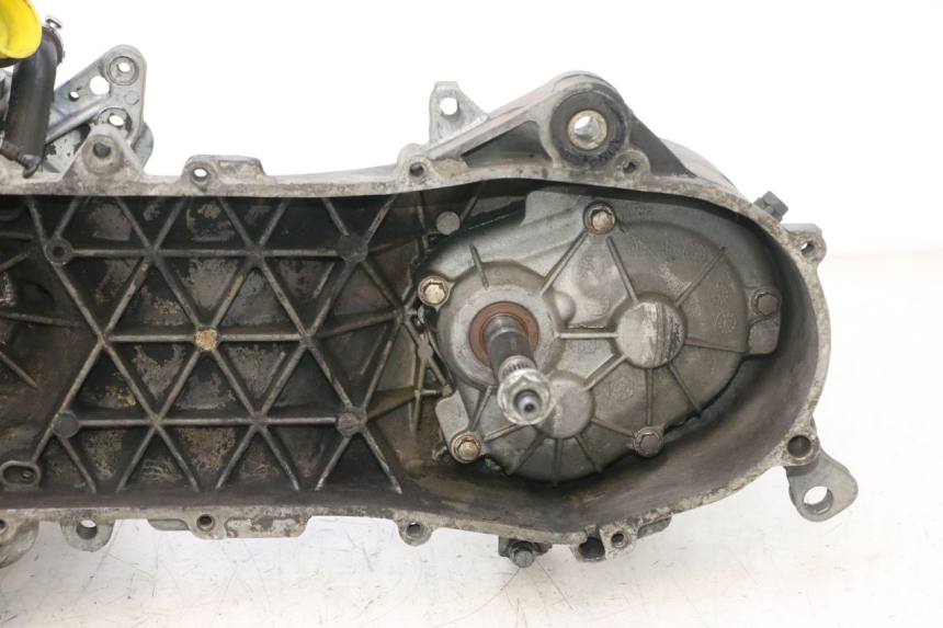 photo de ENGINE PIAGGIO VESPA LX 2T 50 (2005 - 2013) - Distinctive features