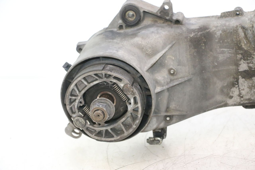 photo de ENGINE PIAGGIO VESPA LX 2T 50 (2005 - 2013) - Spare part profile view