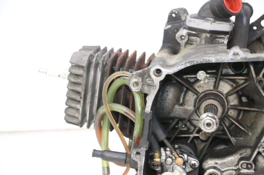 photo de ENGINE PIAGGIO VESPA S 2T 50 (2007 - 2014) - Alternative angle
