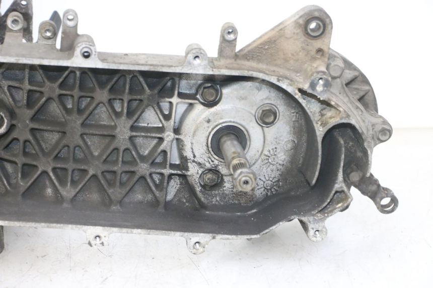 photo de ENGINE PEUGEOT VIVACITY NEW 4T 50 (2008 - 2017) - Spare part profile view