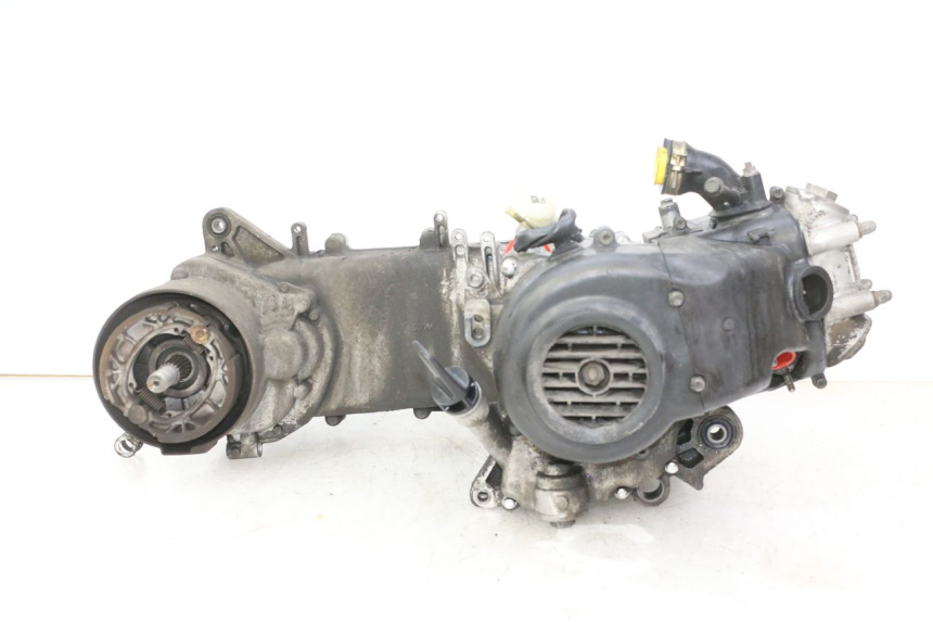 photo de ENGINE PEUGEOT VIVACITY NEW 4T 50 (2008 - 2017) - High-resolution close-up