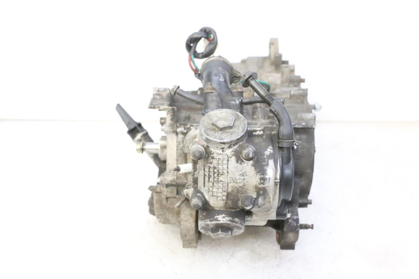 photo de ENGINE PEUGEOT VIVACITY NEW 4T 50 (2008 - 2017) - Surface and material condition
