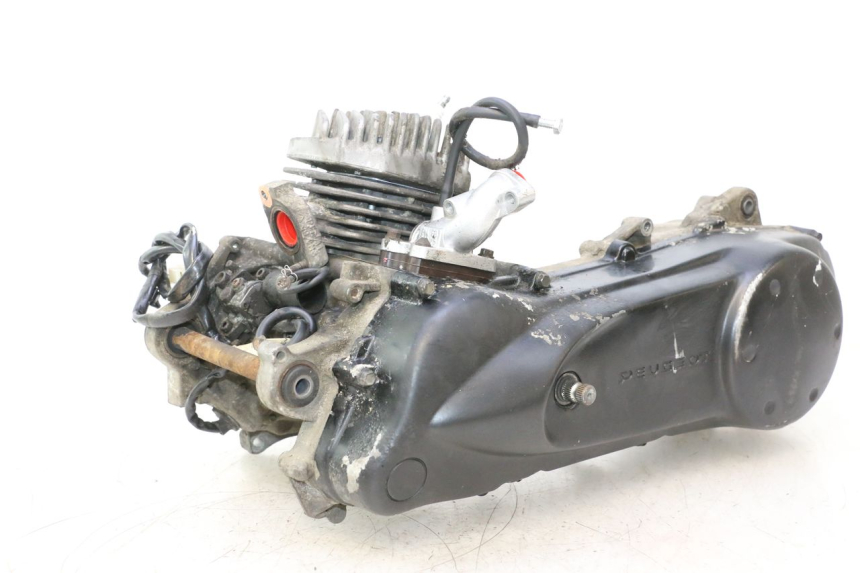 photo de ENGINE PEUGEOT VIVACITY 50 (1998 - 2003) - High-resolution close-up