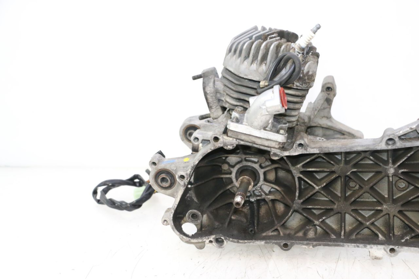 photo de ENGINE PEUGEOT VIVACITY 50 (2004 - 2009) - Zoom on usage condition