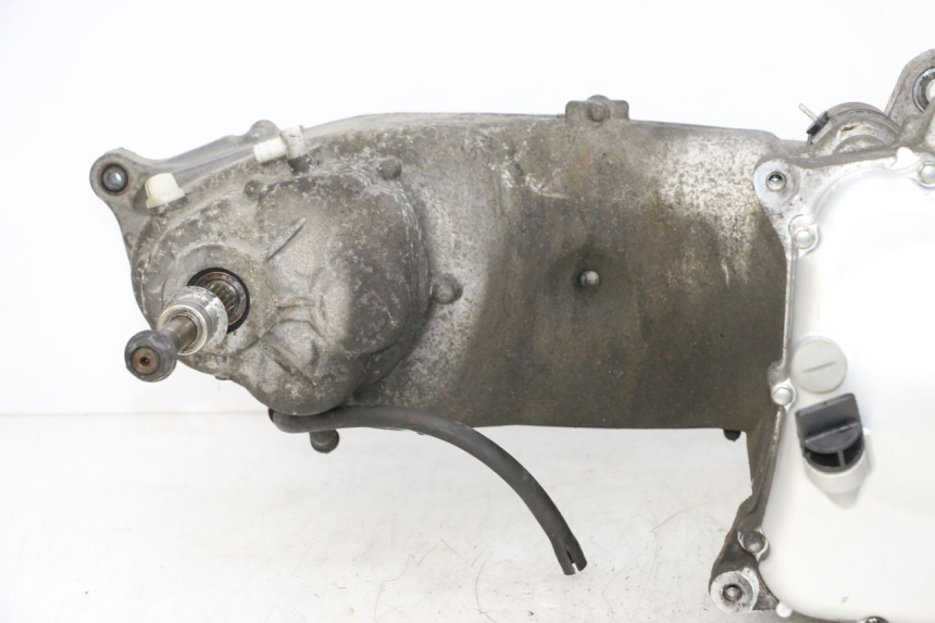 photo de ENGINE YAMAHA XMAX X-MAX 125 (2006 - 2009) - Markings and original references