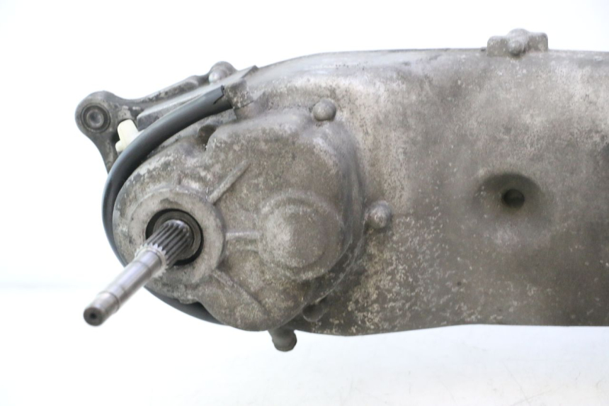 photo de ENGINE YAMAHA XMAX X-MAX 125 (2006 - 2009) - Alternative angle