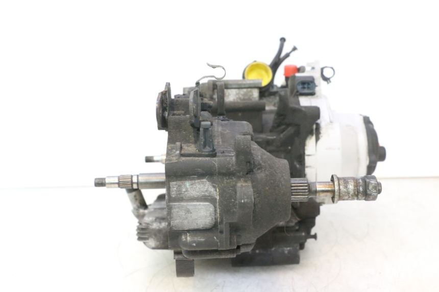 photo de ENGINE PIAGGIO X9 AMALFI 180 (2000 - 2003) - Alternative angle