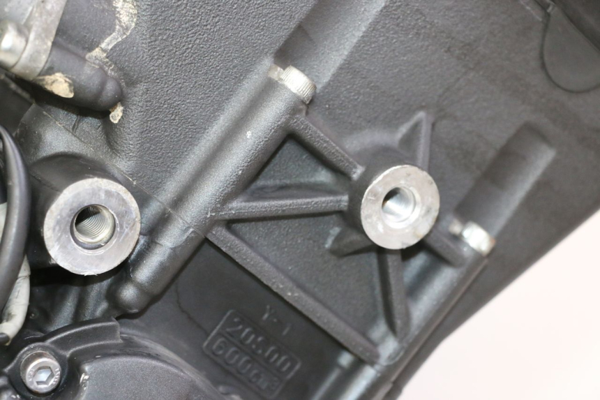 photo de ENGINE YAMAHA XJ6 ABS 600 (2008 - 2016) - Alternative angle