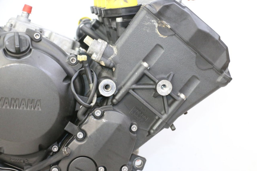 photo de ENGINE YAMAHA XJ6 ABS 600 (2008 - 2016) - Used quality zoom