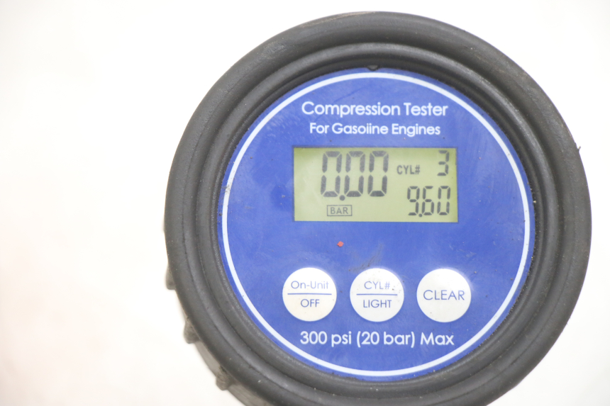 photo de ENGINE YAMAHA XJN DIVERSION 600 (2000 - 2003) - Zoom on usage condition