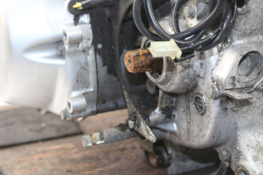 photo de ENGINE HONDA XLV VARADERO 125 (2000 - 2006) - Fixing points details