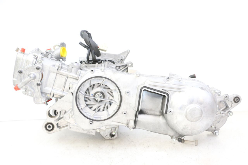 photo de ENGINE YAMAHA XMAX X-MAX 125 (2021 - 2025) - Main view