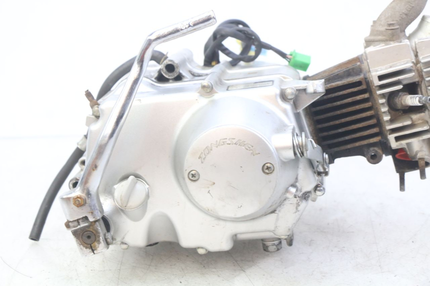 photo de ENGINE ZHEJIANG XMOTOS XB-81 50 - Additional view of the item