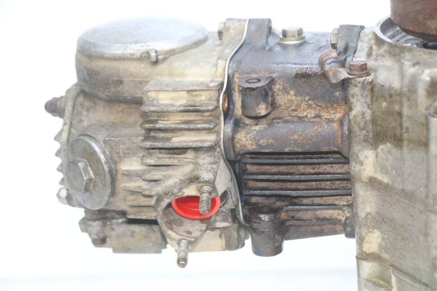 photo de ENGINE HONDA XR 70 (1997 - 2003) - Zoom on usage condition
