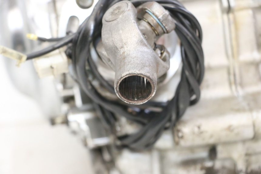 photo de ENGINE YAMAHA XVS DRAG STAR DRAGSTAR 650 (1997 - 2007) - Surface and material condition