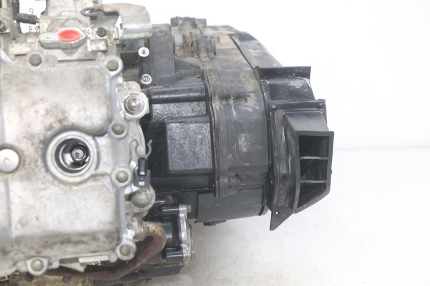 photo de ENGINE YAMAHA YP MAJESTY 400 (2004 - 2008) - Distinctive features