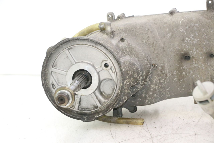 photo de ENGINE YAMAHA YP MAJESTY 125 (2002 - 2006) - High-resolution close-up