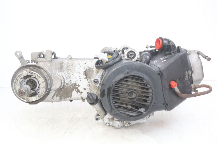 photo de ENGINE YIYING YY125T 125 (2006 - 2014) - Distinctive features
