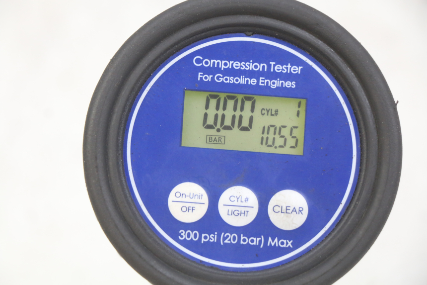 photo de ENGINE YIYING YY125T 125 (2006 - 2014) - Spare part profile view