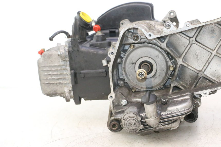 photo de ENGINE PIAGGIO ZIP 4T 50 (2006 - 2017) - Detailed visual inspection