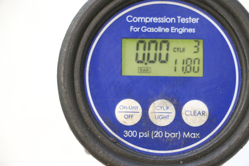 photo de ENGINE KAWASAKI ZX-6R ZX6R 600 (1995 - 1997) - Zoom on usage condition