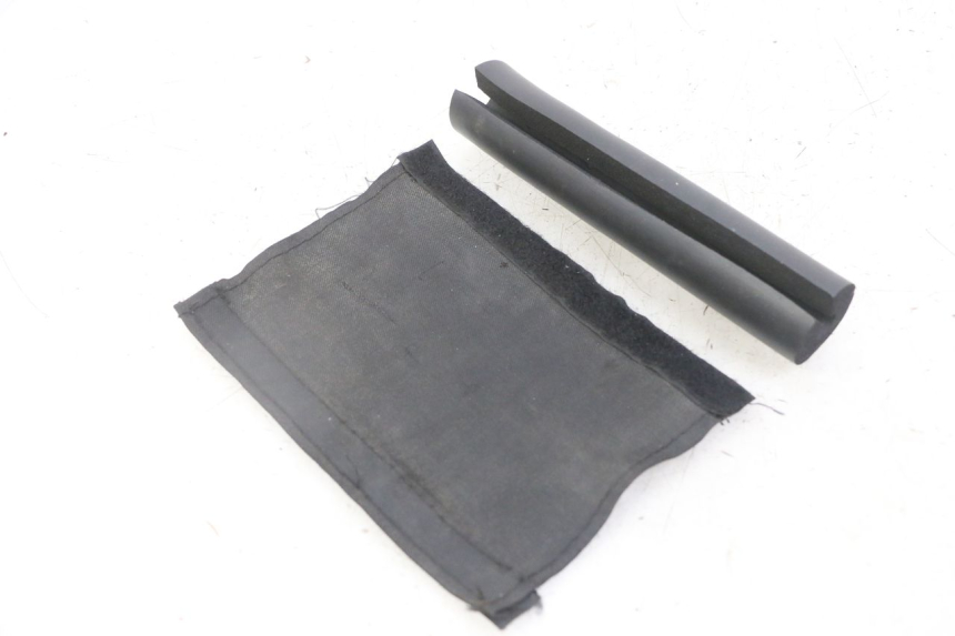 photo de BAR PAD HONDA CRF-F CRF F 110 (2019 - 2022) - Technical close-up