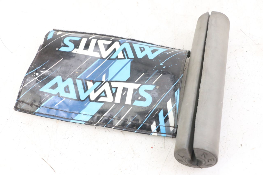 photo de HANDLEBAR FOAM DERBI SENDA SM X-TREME 50 (2006 - 2010) - Zoom on usage condition