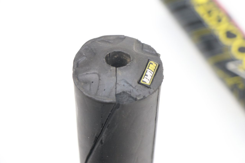 photo de BAR PAD YAMAHA YZF YZ-F 450 (2006 - 2009) - Component detail