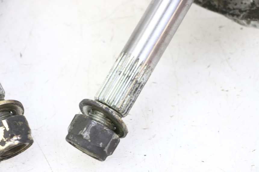 photo de REAR WHEEL HUB QUADRO 4 4D 350 (2015 - 2018) - Markings and original references