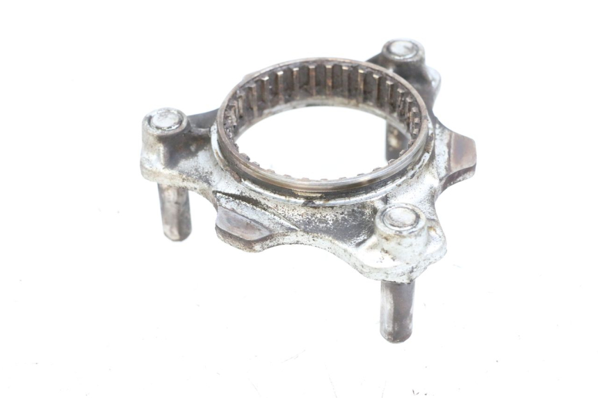 photo de REAR WHEEL HUB SUZUKI BURGMAN EXECUTIVE ABS 650 (2006 - 2012) - Technical close-up