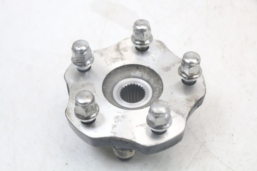 photo de REAR WHEEL HUB SYM FIDDLE 3 III 125 (2014 - 2020) - Technical close-up