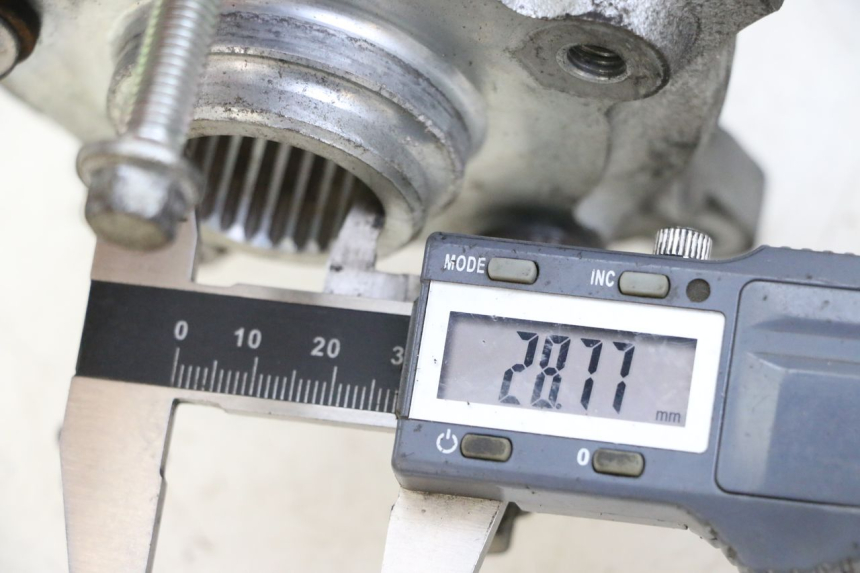 photo de REAR WHEEL HUB PIAGGIO MP3 500 (2014 - 2017) - Component detail