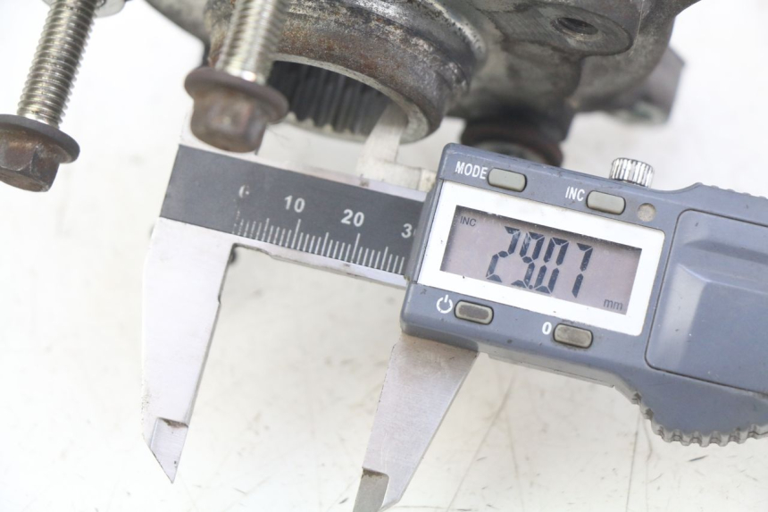 photo de REAR WHEEL HUB GILERA NEXUS 125 (2007 - 2009) - Component detail