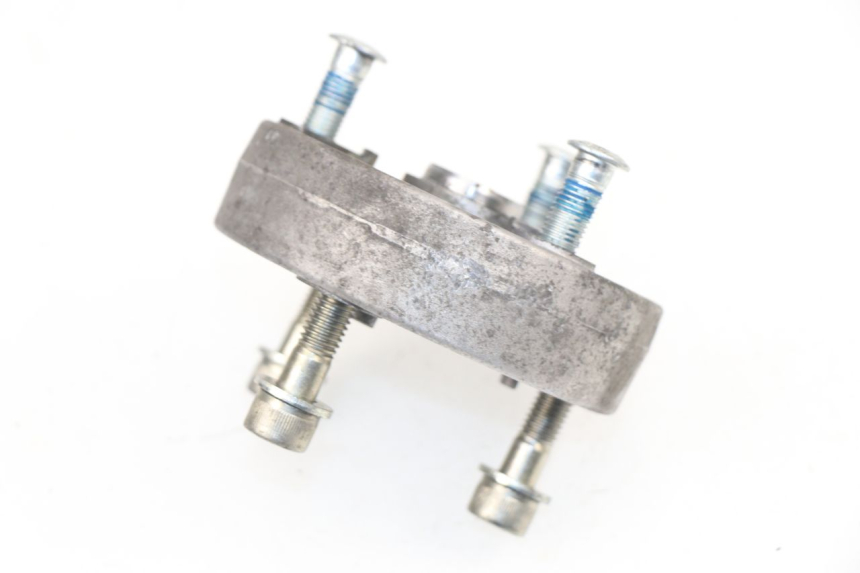 photo de REAR WHEEL HUB MBK NITRO 50 (2004 - 2008) - Alternative perspective