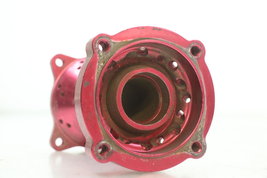 photo de REAR WHEEL HUB YCF PIT BIKE 125 (2010 - 2018) - Technical close-up