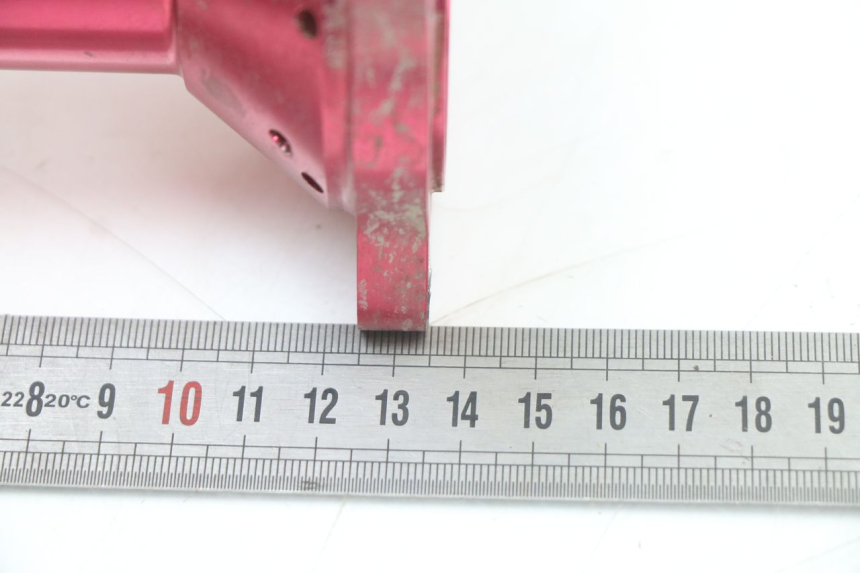 photo de REAR WHEEL HUB YCF PIT BIKE 125 (2010 - 2018) - Fixing points details