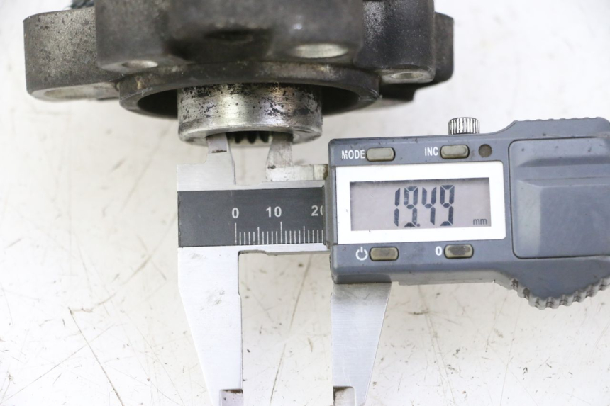 photo de REAR WHEEL HUB PEUGEOT SATELIS 125 (2010 - 2012) - Component detail