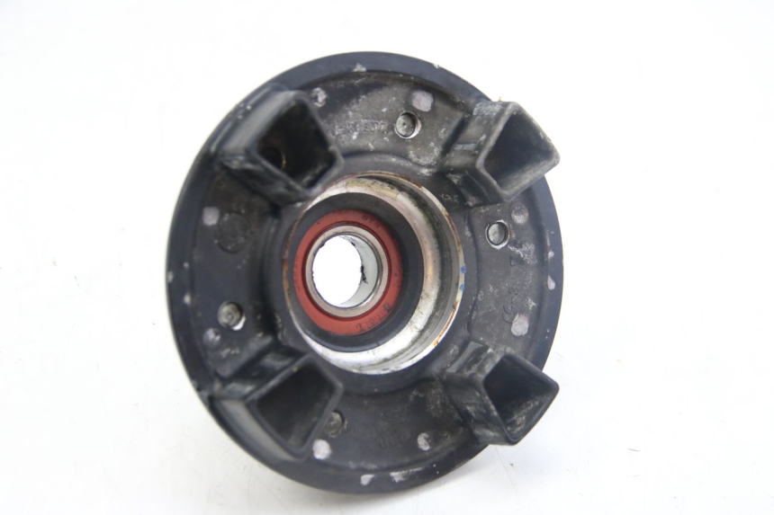 photo de REAR WHEEL HUB KAWASAKI Z ABS 1000 (2014 - 2020) - Alternative perspective