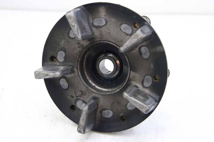 photo de REAR WHEEL HUB KAWASAKI ZX-6R ZX6R 600 (1995 - 1997) - Zoom on usage condition