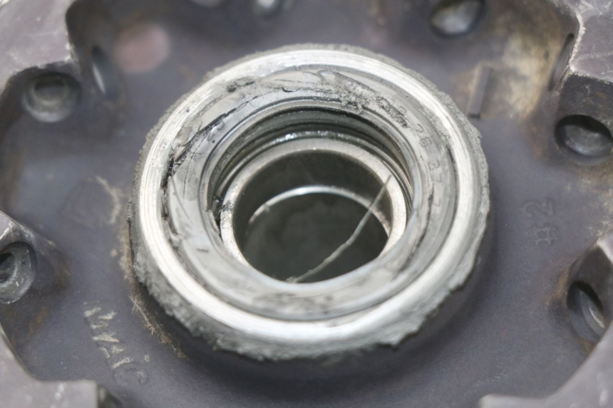 photo de FRONT WHEEL HUB HONDA CRF CR-F 450 (2005 - 2008) - Component detail