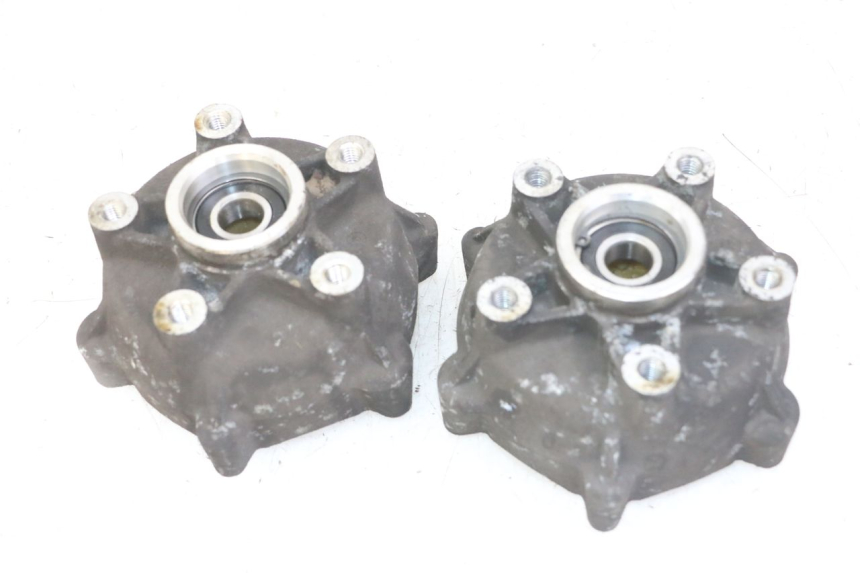 photo de FRONT WHEEL HUB PIAGGIO IE MP3 YOURBAN 300 (2011 - 2016) - Product overview