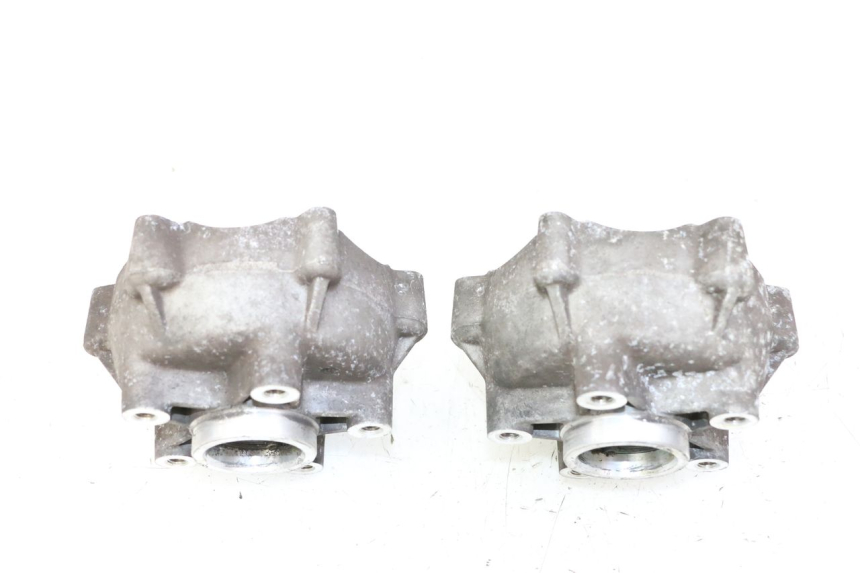 photo de FRONT WHEEL HUB PIAGGIO MP3 500 (2014 - 2017) - Alternative perspective