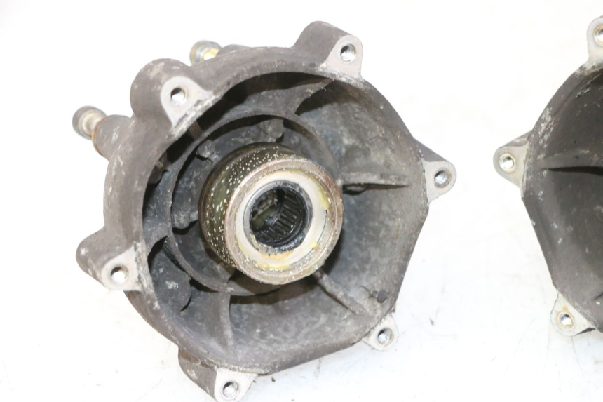 photo de FRONT WHEEL HUB PIAGGIO MP3 RL 250 (2006 - 2010) - Surface and material condition