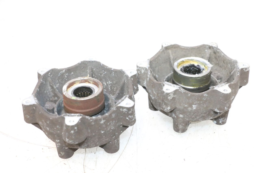photo de FRONT WHEEL HUB PIAGGIO MP3 RL 250 (2006 - 2010) - Component detail