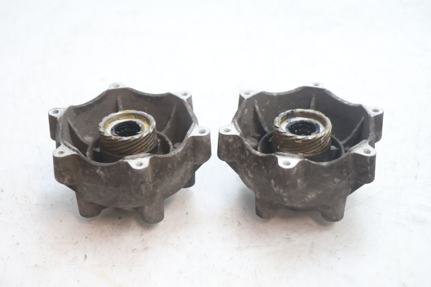 photo de FRONT WHEEL HUB PIAGGIO MP3 125 (2006 - 2014) - Main view